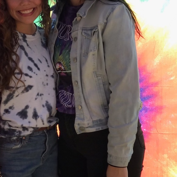 Jean Jacket - Picture 2 of 5